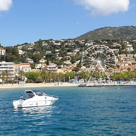 Appartement Le Lavandou, 2 Pièces, 4 Personnes - Fr-1-251-399